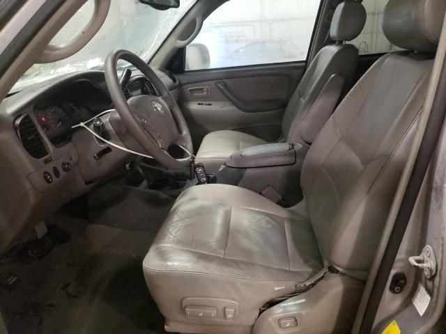 2003 Toyota Sequoia SR5