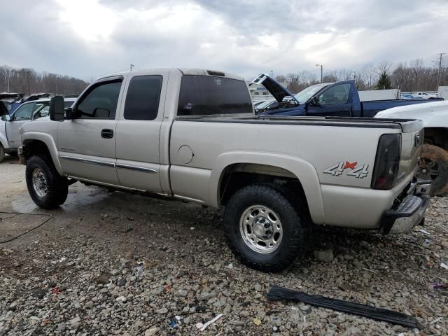 2004 GMC Sierra K2500 Heavy Duty