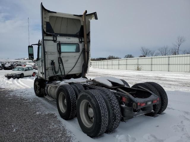 2022 Volvo VN VNL