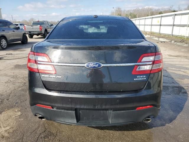 2013 Ford Taurus SEL