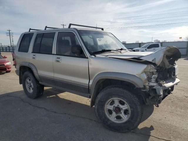 2001 Isuzu Trooper S