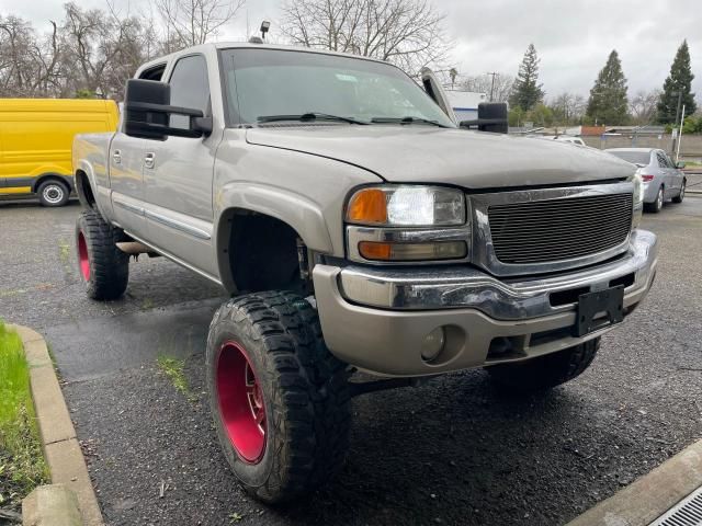 2004 GMC Sierra K2500 Crew Cab