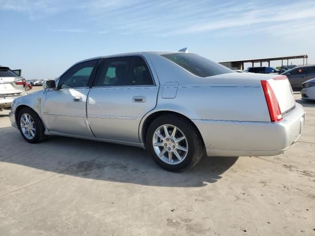 2010 Cadillac DTS Luxury Collection