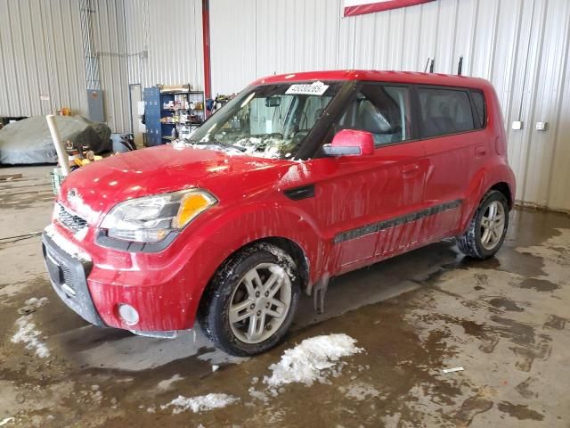 2010 KIA Soul +