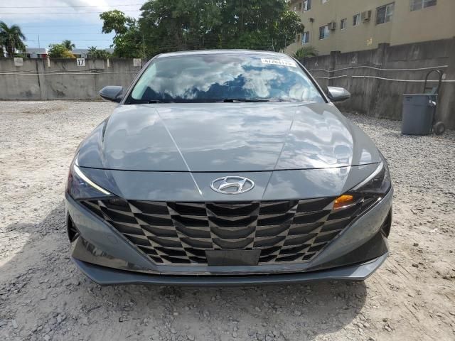 2022 Hyundai Elantra Limited