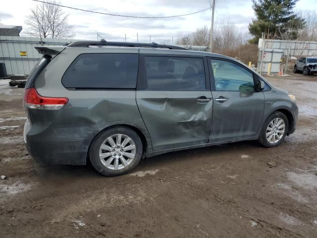 2011 Toyota Sienna XLE