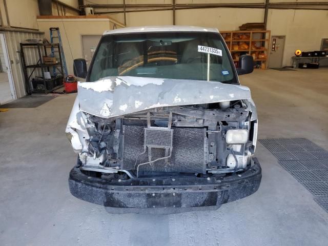 2011 Chevrolet Express G2500