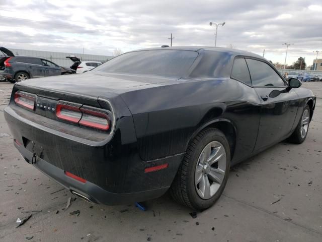 2017 Dodge Challenger SXT