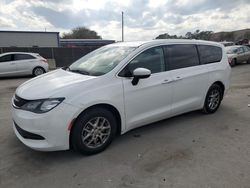 Chrysler Vehiculos salvage en venta: 2017 Chrysler Pacifica LX