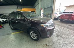 SUV salvage a la venta en subasta: 2015 KIA Sorento LX