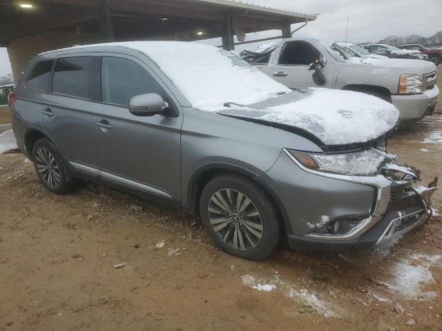 2019 Mitsubishi Outlander SE