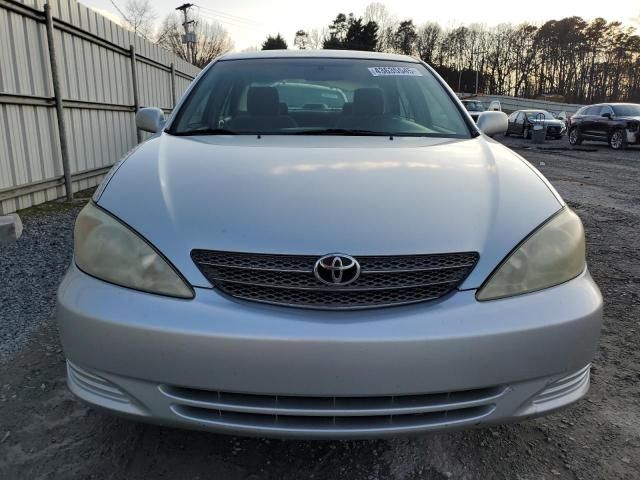 2004 Toyota Camry LE