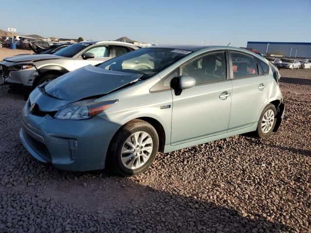 2014 Toyota Prius PLUG-IN