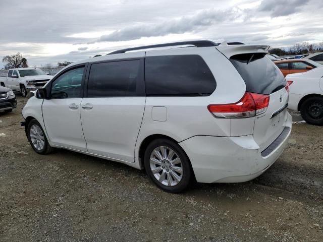 2011 Toyota Sienna XLE