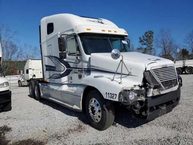 1998 Freightliner Conventional FLC120