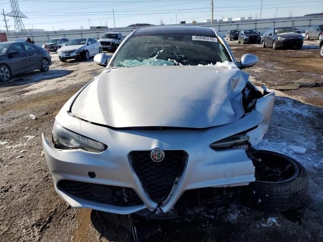 2017 Alfa Romeo Giulia TI Q4