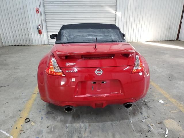 2015 Nissan 370Z Base