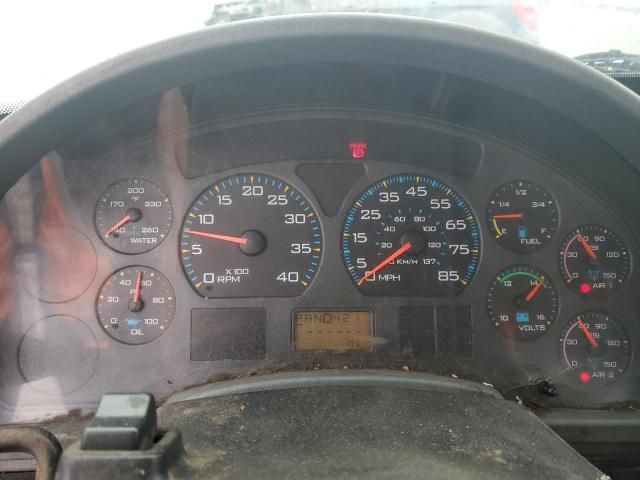 2004 International 4000 4300