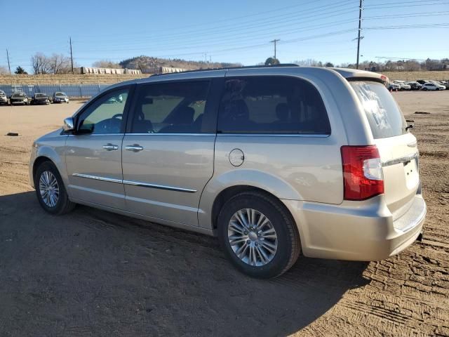 2015 Chrysler Town & Country Touring L