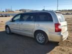 2015 Chrysler Town & Country Touring L