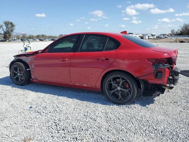 2017 Alfa Romeo Giulia TI