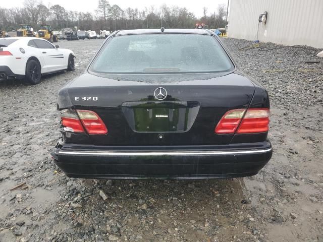 2000 Mercedes-Benz E 320