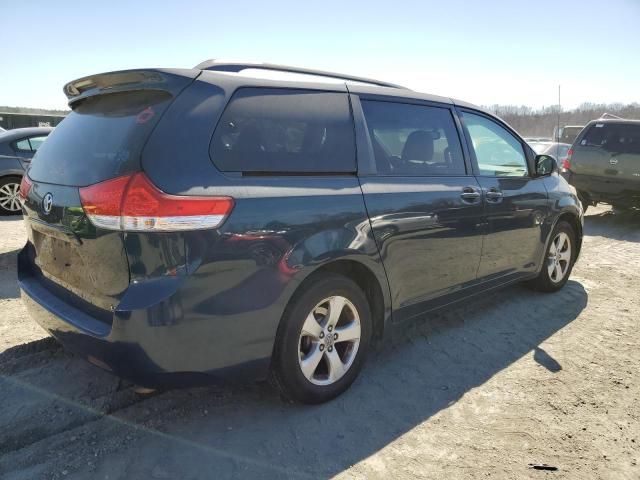 2012 Toyota Sienna LE