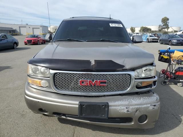 2002 GMC Denali