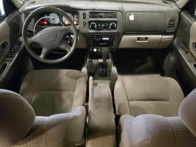 2004 Mitsubishi Montero Sport ES