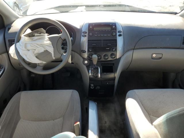 2008 Toyota Sienna CE