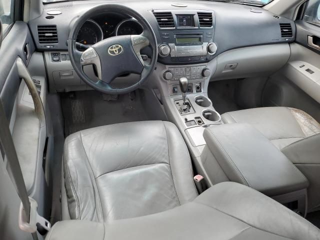 2010 Toyota Highlander SE