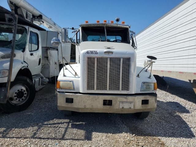 1996 Peterbilt 385 Semi Truck