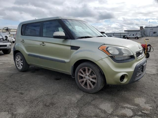 2013 KIA Soul +