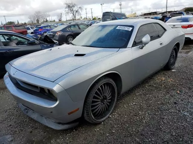 2010 Dodge Challenger SE