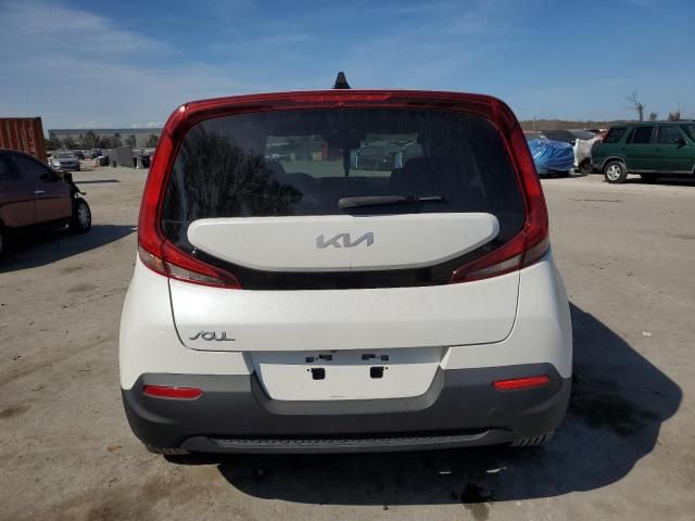 2022 KIA Soul LX