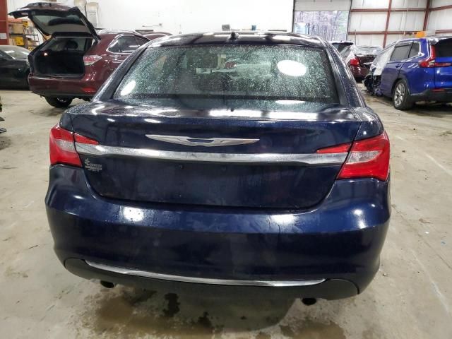 2013 Chrysler 200 LX