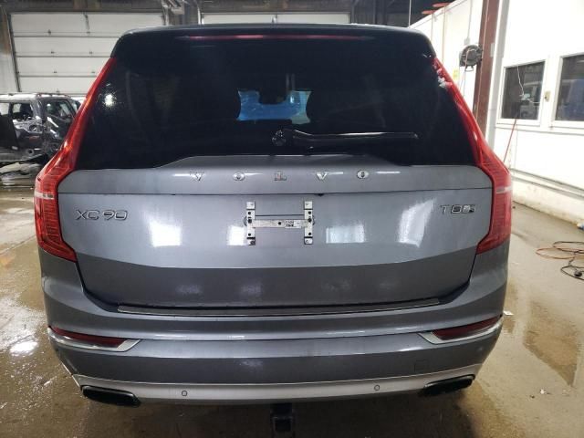 2016 Volvo XC90 T8