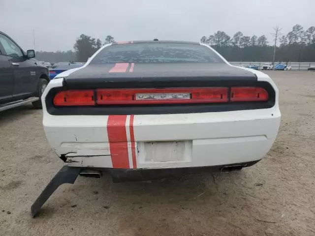 2014 Dodge Challenger SXT