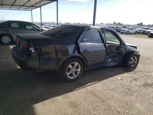 2001 Toyota Camry CE