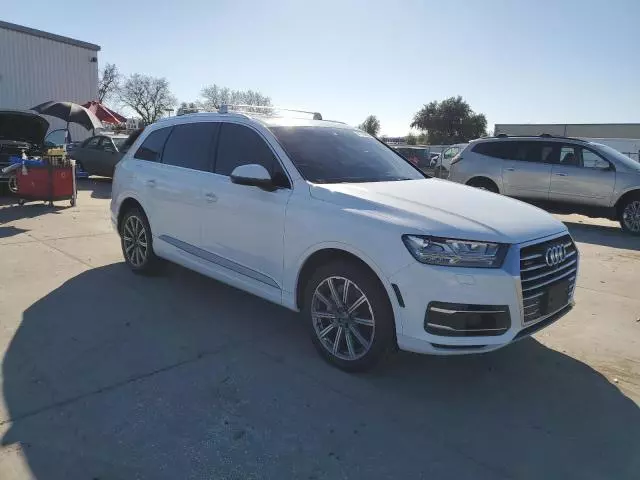 2017 Audi Q7 Premium Plus