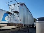 1999 Nabors Refuse Trailer