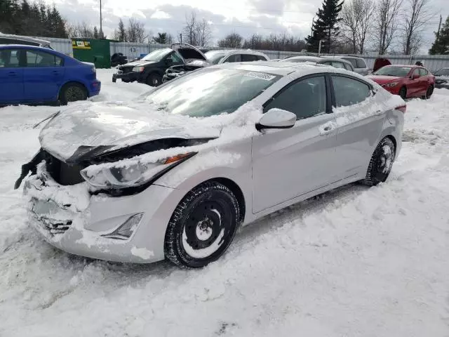 2015 Hyundai Elantra SE