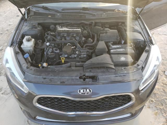 2015 KIA Cadenza Premium