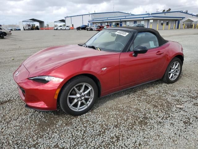 2016 Mazda MX-5 Miata Sport