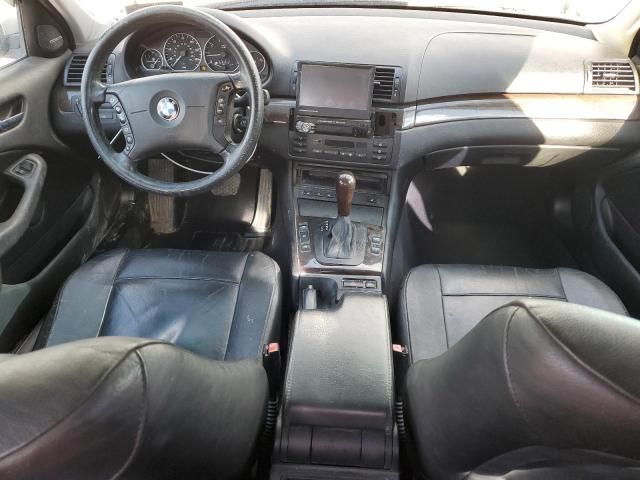 2003 BMW 330 XI