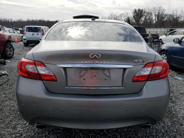 2013 Infiniti M37