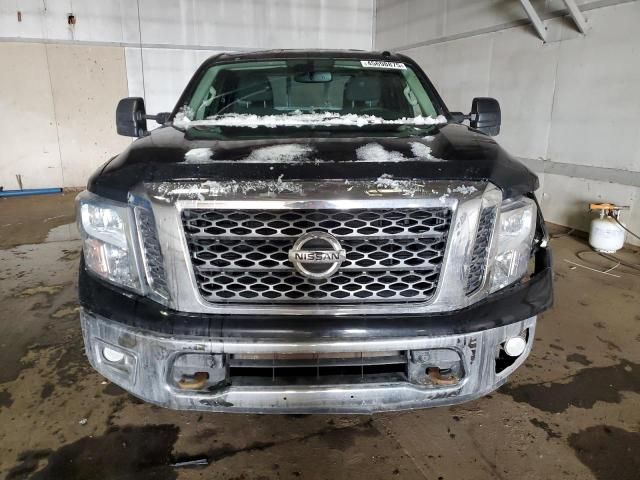 2018 Nissan Titan SV