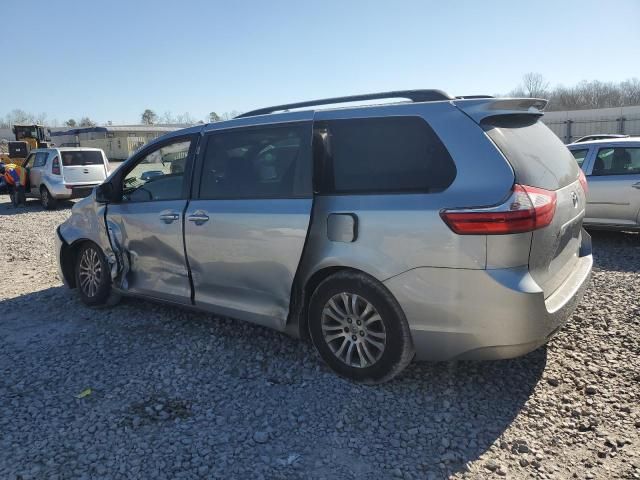 2015 Toyota Sienna XLE