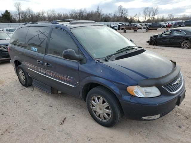 2003 Chrysler Town & Country Limited