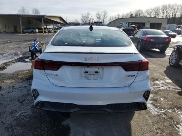 2023 KIA Forte GT Line